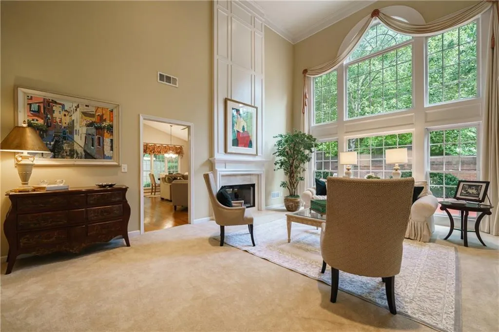 125 Smithdun Lane, Sandy Springs, Georgia 30350, 4 Bedrooms Bedrooms, ,3 BathroomsBathrooms,Residential,Sold,125 Smithdun Lane,6899093