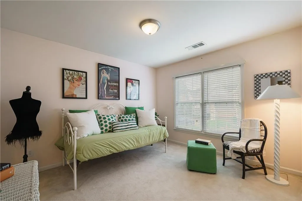 125 Smithdun Lane, Sandy Springs, Georgia 30350, 4 Bedrooms Bedrooms, ,3 BathroomsBathrooms,Residential,Sold,125 Smithdun Lane,6899093