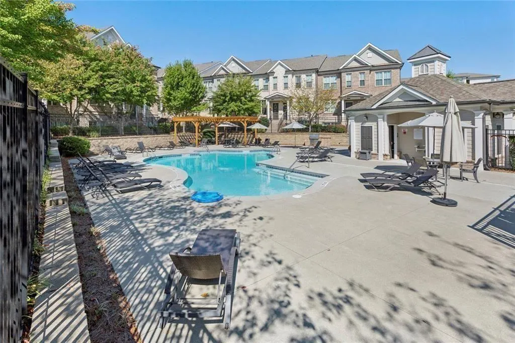 4219 Deming Circle, Sandy Springs, Georgia 30342, 2 Bedrooms Bedrooms, ,2 BathroomsBathrooms,Residential,For Sale,4219 Deming Circle,7744954