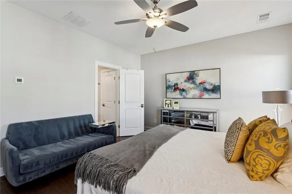 4219 Deming Circle, Sandy Springs, Georgia 30342, 2 Bedrooms Bedrooms, ,2 BathroomsBathrooms,Residential,For Sale,4219 Deming Circle,7744954