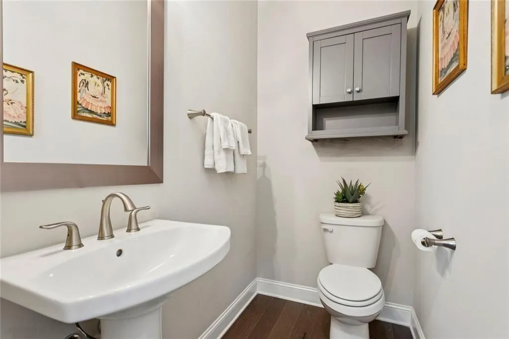 4219 Deming Circle, Sandy Springs, Georgia 30342, 2 Bedrooms Bedrooms, ,2 BathroomsBathrooms,Residential,For Sale,4219 Deming Circle,7744954