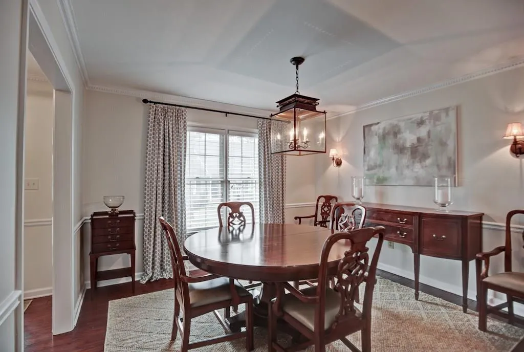 957 Moores Mill Road Nw, Atlanta, Georgia 30327, 3 Bedrooms Bedrooms, ,2 BathroomsBathrooms,Residential,Sold,957 Moores Mill Road Nw,5808527