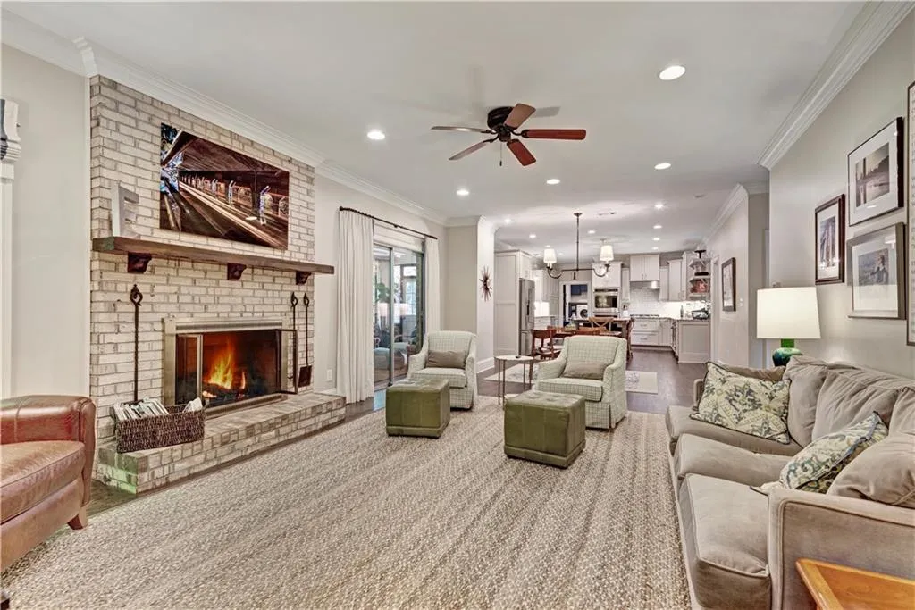 530 Coldstream Court, Atlanta, Georgia 30328, 5 Bedrooms Bedrooms, ,4 BathroomsBathrooms,Residential,Sold,530 Coldstream Court,6565363
