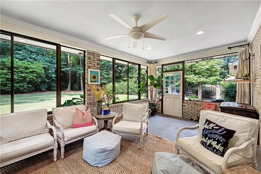 530 Coldstream Court, Atlanta, Georgia 30328, 5 Bedrooms Bedrooms, ,4 BathroomsBathrooms,Residential,Sold,530 Coldstream Court,6565363