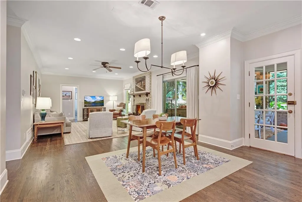 530 Coldstream Court, Atlanta, Georgia 30328, 5 Bedrooms Bedrooms, ,4 BathroomsBathrooms,Residential,Sold,530 Coldstream Court,6565363