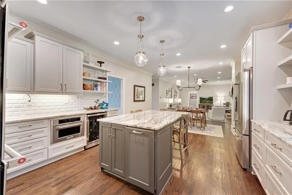 530 Coldstream Court, Atlanta, Georgia 30328, 5 Bedrooms Bedrooms, ,4 BathroomsBathrooms,Residential,Sold,530 Coldstream Court,6565363