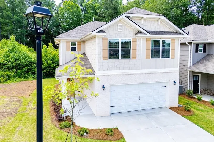 205 Vineyard Walk, Carrollton, Georgia 30117