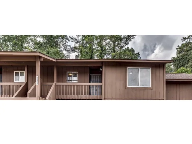 3281 Blazing Pine Knoll Unit B, Decatur, Georgia 30034