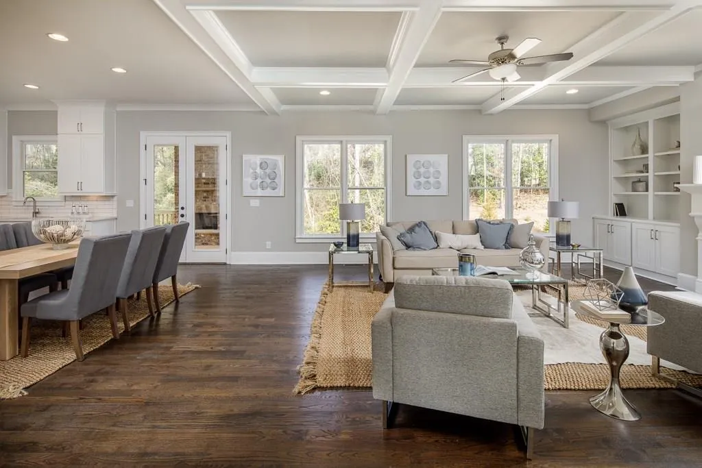 220 Belle Lane, Sandy Springs, Georgia 30328, 5 Bedrooms Bedrooms, ,5 BathroomsBathrooms,Residential,Sold,220 Belle Lane,6106299