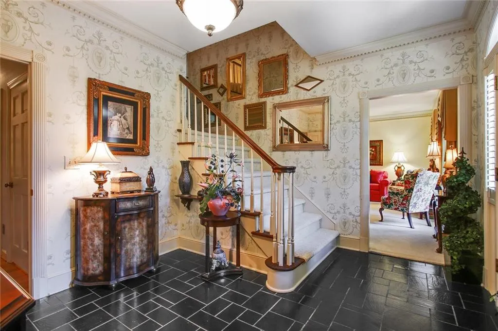 145 Trail Point, Sandy Springs, Georgia 30350, 5 Bedrooms Bedrooms, ,4 BathroomsBathrooms,Residential,Sold,145 Trail Point,5876623