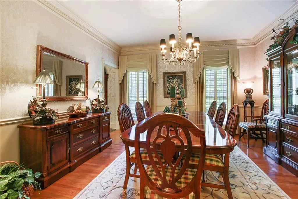 145 Trail Point, Sandy Springs, Georgia 30350, 5 Bedrooms Bedrooms, ,4 BathroomsBathrooms,Residential,Sold,145 Trail Point,5876623