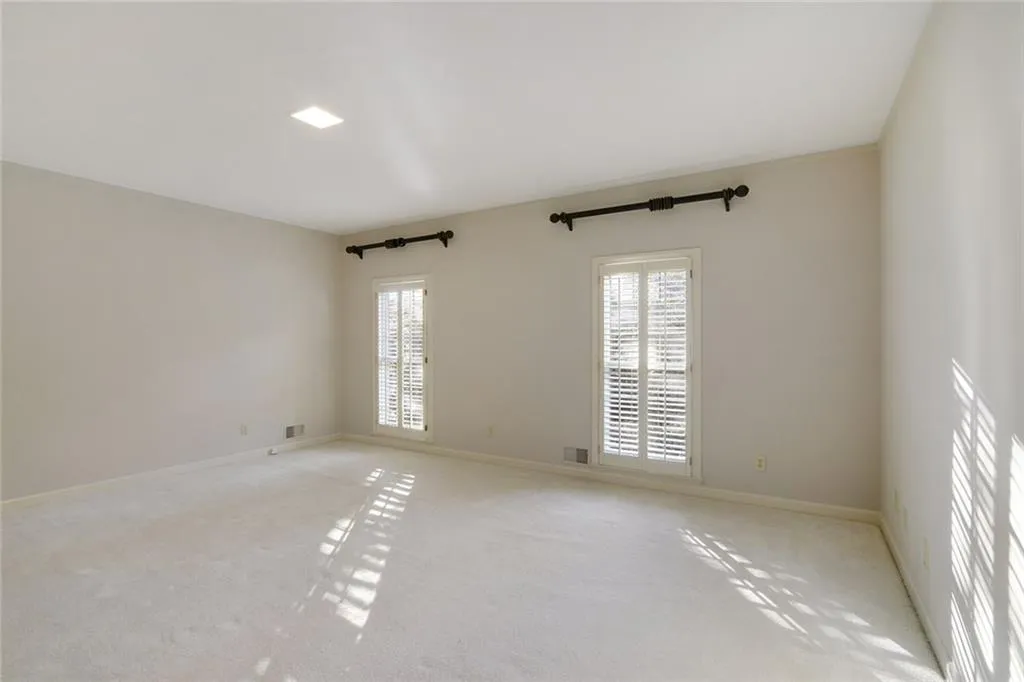 145 Trail Point, Sandy Springs, Georgia 30350, 5 Bedrooms Bedrooms, ,4 BathroomsBathrooms,Residential,Sold,145 Trail Point,5876623