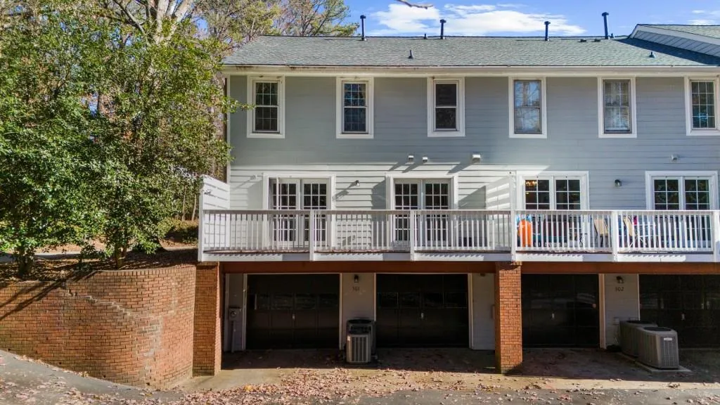 501 Dunwoody Chace, Atlanta, Georgia 30328, 4 Bedrooms Bedrooms, ,3 BathroomsBathrooms,Residential,For Sale,501 Dunwoody Chace,7694726