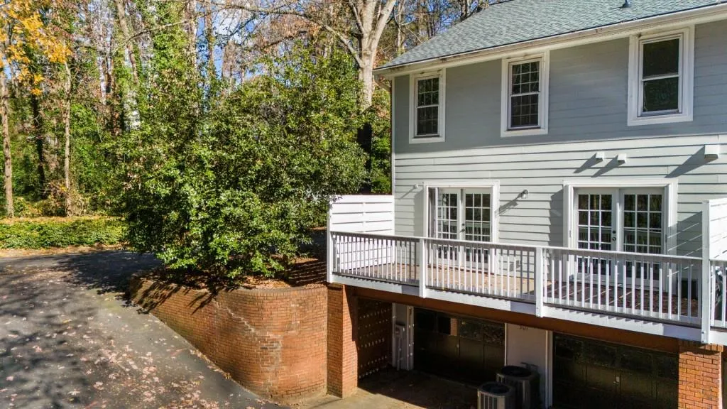 501 Dunwoody Chace, Atlanta, Georgia 30328, 4 Bedrooms Bedrooms, ,3 BathroomsBathrooms,Residential,For Sale,501 Dunwoody Chace,7694726