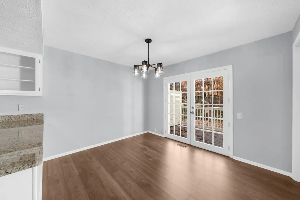 501 Dunwoody Chace, Atlanta, Georgia 30328, 4 Bedrooms Bedrooms, ,3 BathroomsBathrooms,Residential,For Sale,501 Dunwoody Chace,7694726