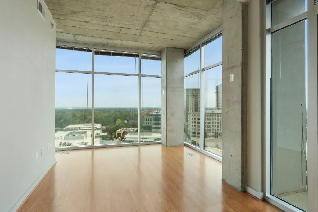 250 Pharr Road Ne Unit 1308, Atlanta, Georgia 30305, 2 Bedrooms Bedrooms, ,2 BathroomsBathrooms,Residential,Sold,250 Pharr Road Ne Unit 1308,5822012