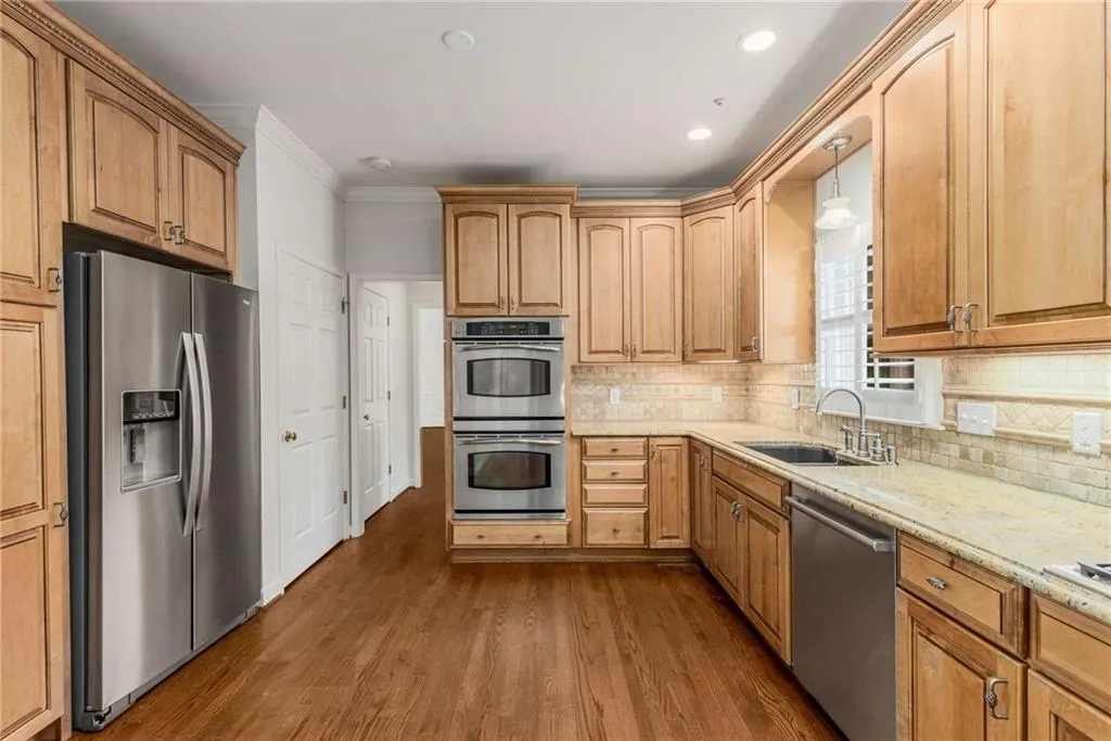 360 Spindle Court, Sandy Springs, Georgia 30350, 4 Bedrooms Bedrooms, ,3 BathroomsBathrooms,Residential,Sold,360 Spindle Court,7425203