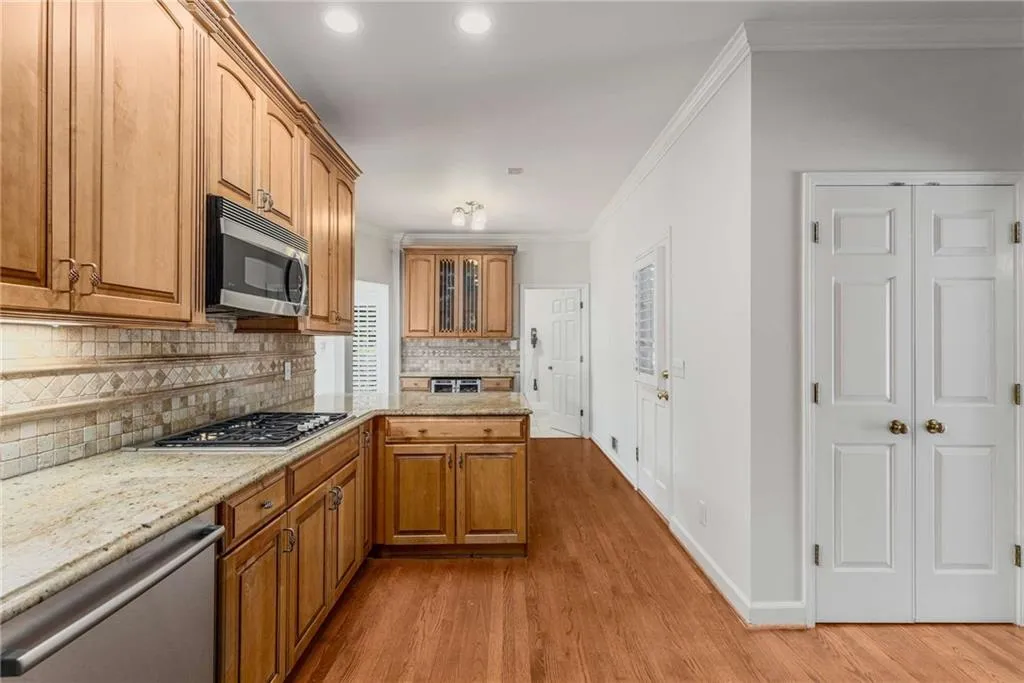 360 Spindle Court, Sandy Springs, Georgia 30350, 4 Bedrooms Bedrooms, ,3 BathroomsBathrooms,Residential,Sold,360 Spindle Court,7425203