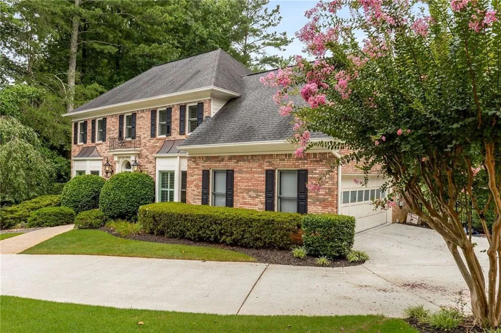 360 Spindle Court, Sandy Springs, Georgia 30350, 4 Bedrooms Bedrooms, ,3 BathroomsBathrooms,Residential,Sold,360 Spindle Court,7425203