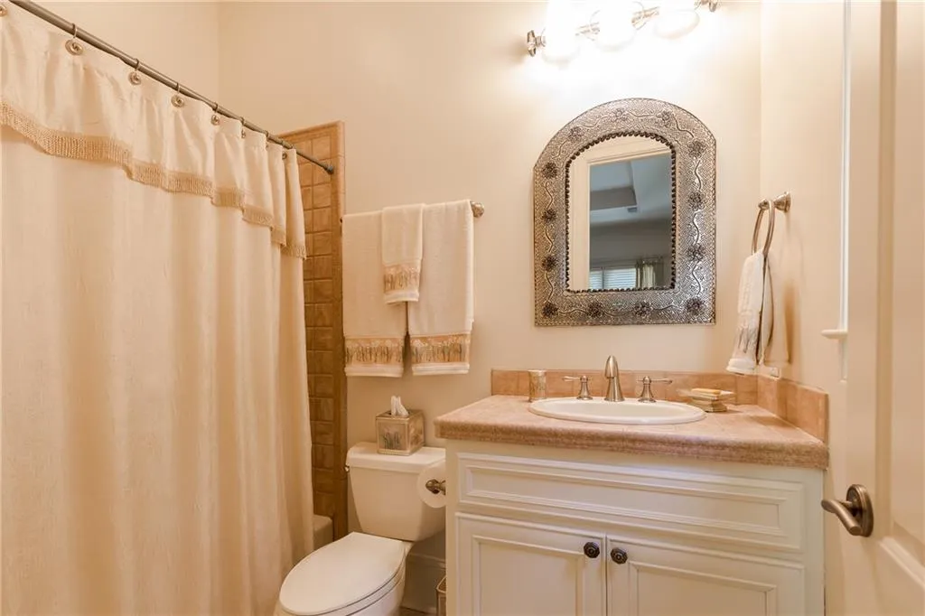 246 Lafayette Way, Atlanta, Georgia 30327, 6 Bedrooms Bedrooms, ,6 BathroomsBathrooms,Residential,Sold,246 Lafayette Way,6582225