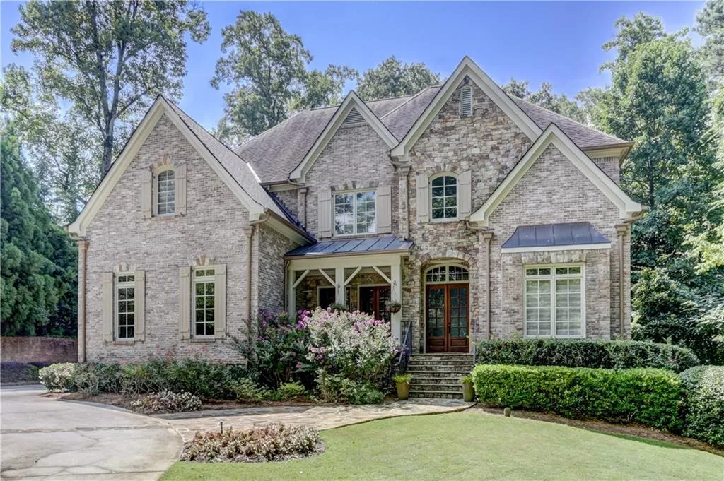246 Lafayette Way, Atlanta, Georgia 30327, 6 Bedrooms Bedrooms, ,6 BathroomsBathrooms,Residential,Sold,246 Lafayette Way,6582225