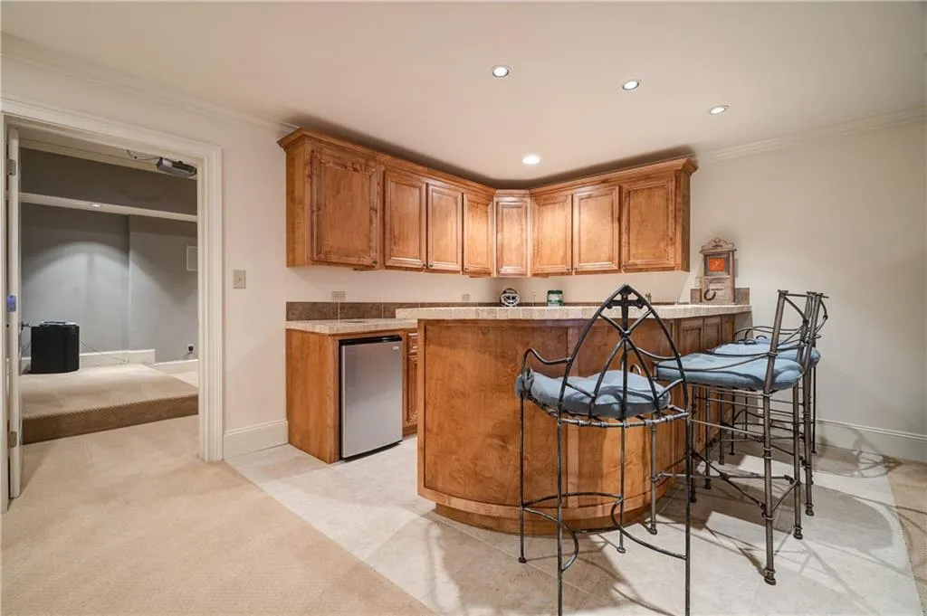 246 Lafayette Way, Atlanta, Georgia 30327, 6 Bedrooms Bedrooms, ,6 BathroomsBathrooms,Residential,Sold,246 Lafayette Way,6582225