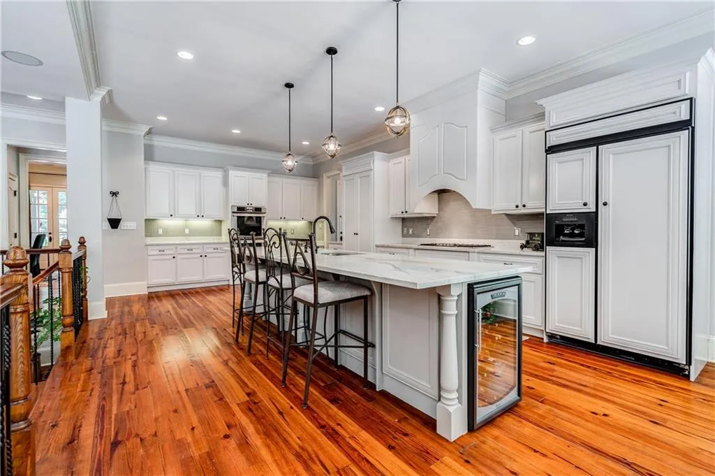 246 Lafayette Way, Atlanta, Georgia 30327, 6 Bedrooms Bedrooms, ,6 BathroomsBathrooms,Residential,Sold,246 Lafayette Way,6582225