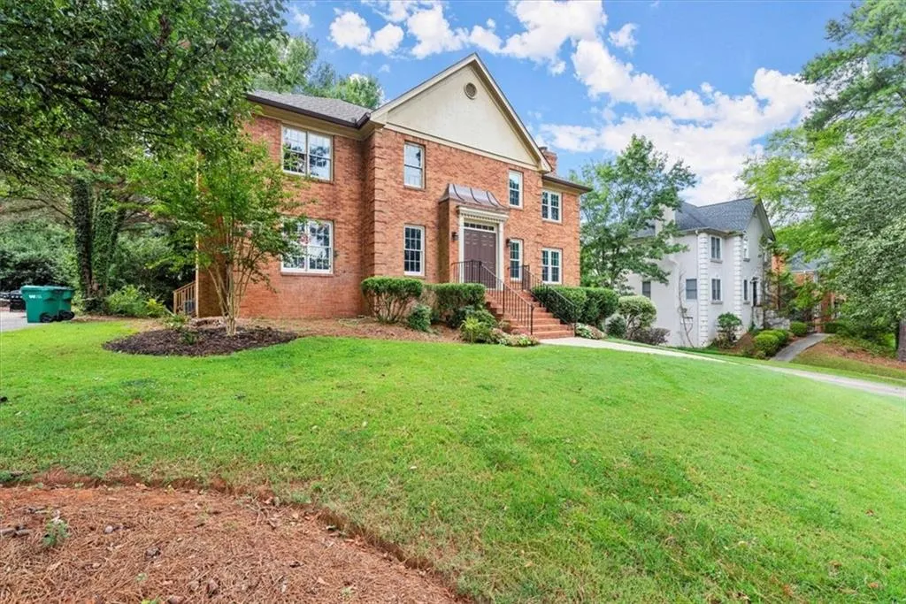 610 Corbin Lake Court, Sandy Springs, Georgia 30350, 2 Bedrooms Bedrooms, ,2 BathroomsBathrooms,Residential,Sold,610 Corbin Lake Court,7269557