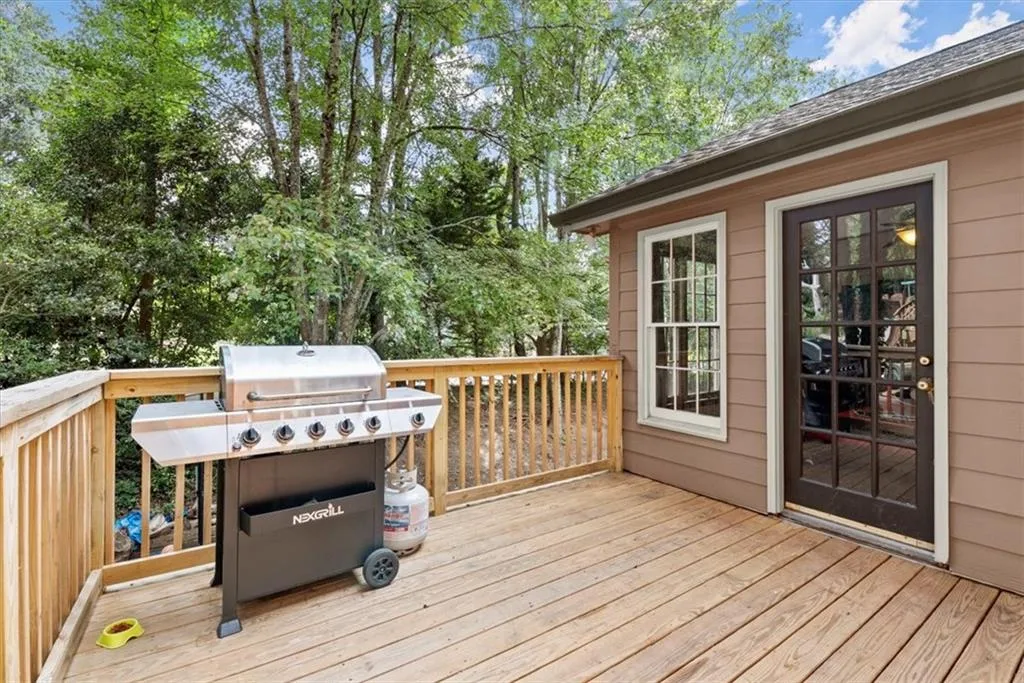 610 Corbin Lake Court, Sandy Springs, Georgia 30350, 2 Bedrooms Bedrooms, ,2 BathroomsBathrooms,Residential,Sold,610 Corbin Lake Court,7269557