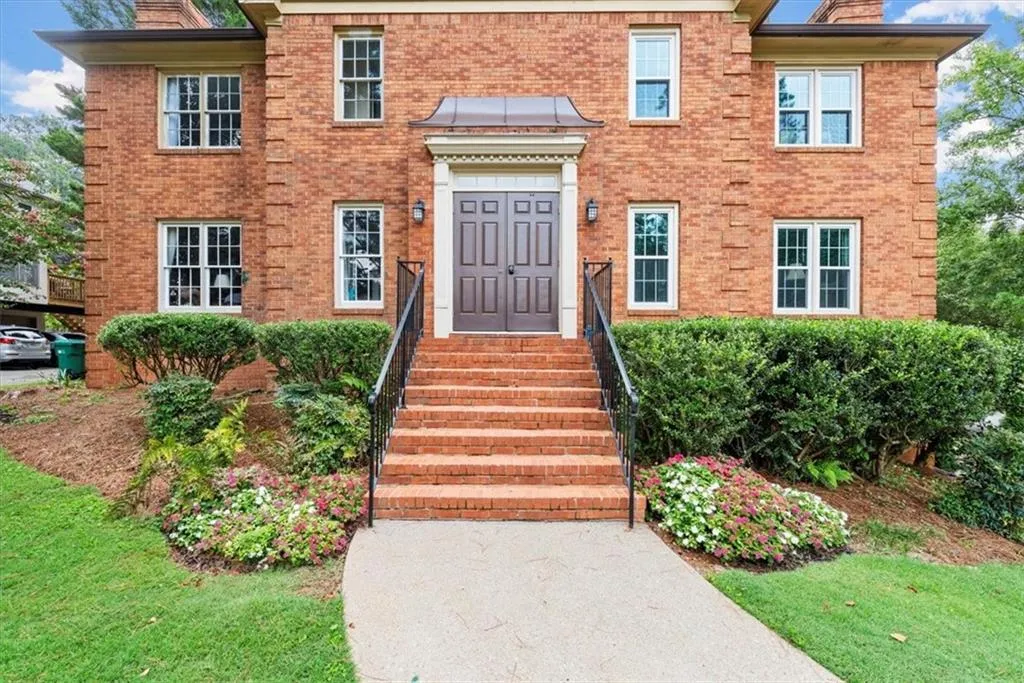 610 Corbin Lake Court, Sandy Springs, Georgia 30350, 2 Bedrooms Bedrooms, ,2 BathroomsBathrooms,Residential,Sold,610 Corbin Lake Court,7269557