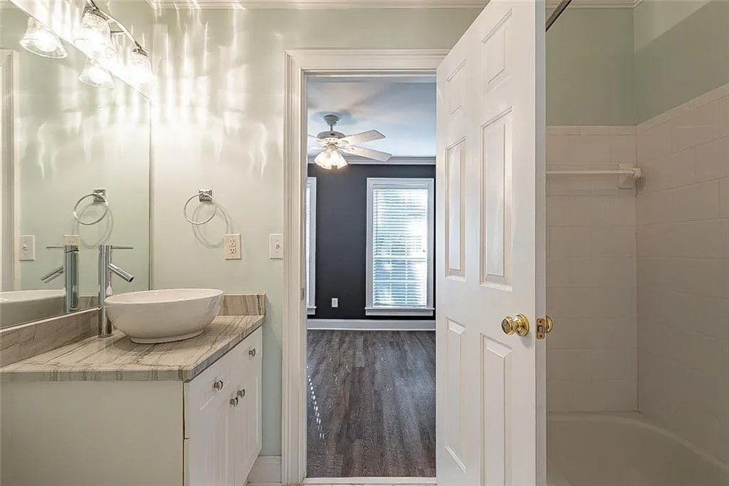 301 Masons Creek Circle, Atlanta, Georgia 30350, 3 Bedrooms Bedrooms, ,2 BathroomsBathrooms,Residential,Sold,301 Masons Creek Circle,6997276