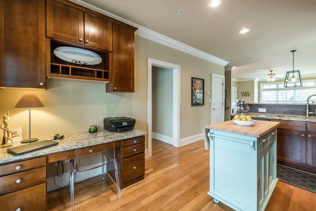 283 Le Gran Bend Unit 283, Atlanta, Georgia 30328, 2 Bedrooms Bedrooms, ,2 BathroomsBathrooms,Residential,Sold,283 Le Gran Bend Unit 283,5974248