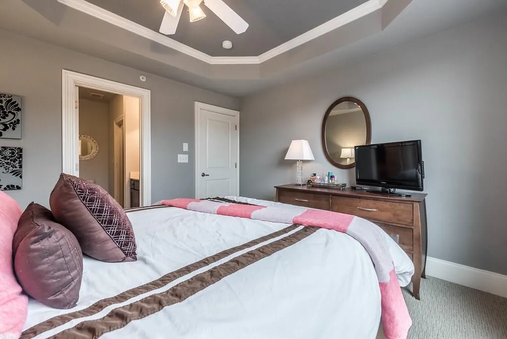 283 Le Gran Bend Unit 283, Atlanta, Georgia 30328, 2 Bedrooms Bedrooms, ,2 BathroomsBathrooms,Residential,Sold,283 Le Gran Bend Unit 283,5974248