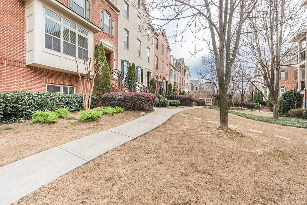 283 Le Gran Bend Unit 283, Atlanta, Georgia 30328, 2 Bedrooms Bedrooms, ,2 BathroomsBathrooms,Residential,Sold,283 Le Gran Bend Unit 283,5974248