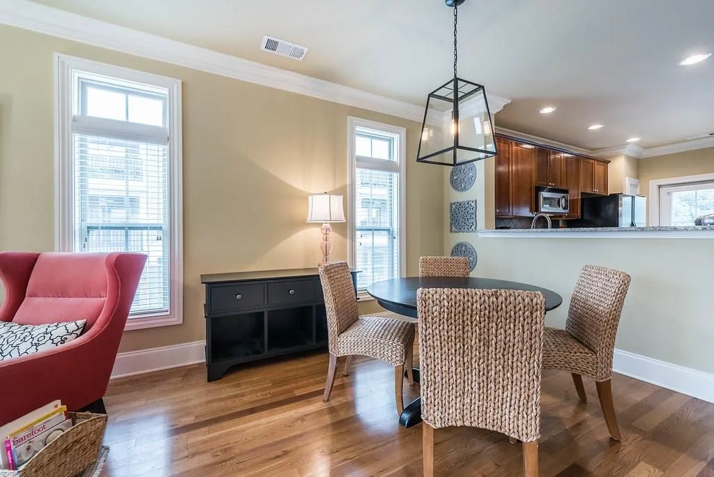 283 Le Gran Bend Unit 283, Atlanta, Georgia 30328, 2 Bedrooms Bedrooms, ,2 BathroomsBathrooms,Residential,Sold,283 Le Gran Bend Unit 283,5974248