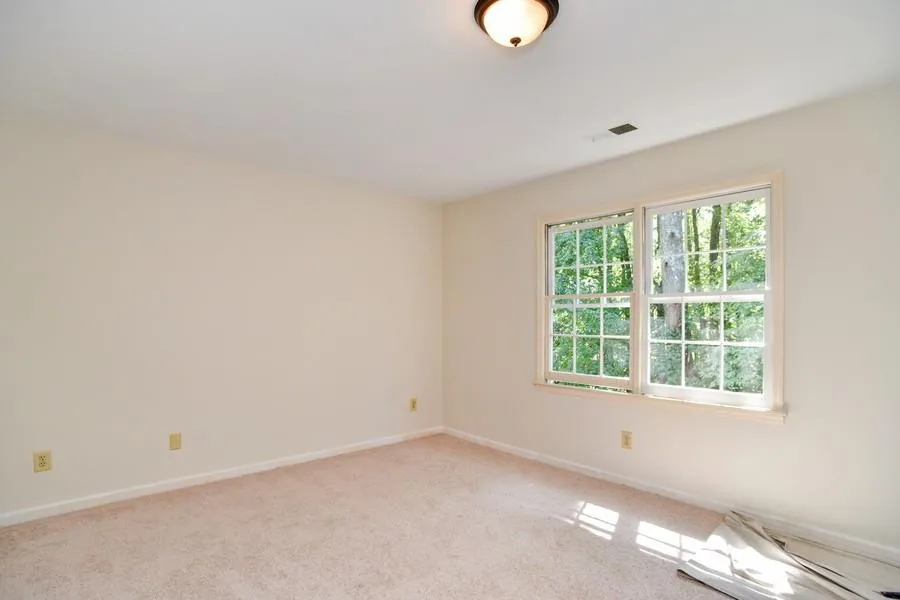15 Messina Way, Sandy Springs, Georgia 30328, 5 Bedrooms Bedrooms, ,3 BathroomsBathrooms,Residential,Sold,15 Messina Way,5742239