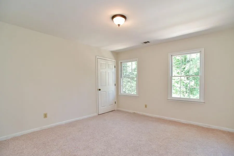 15 Messina Way, Sandy Springs, Georgia 30328, 5 Bedrooms Bedrooms, ,3 BathroomsBathrooms,Residential,Sold,15 Messina Way,5742239