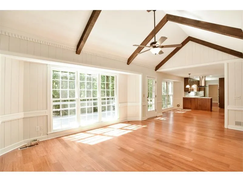 15 Messina Way, Sandy Springs, Georgia 30328, 5 Bedrooms Bedrooms, ,3 BathroomsBathrooms,Residential,Sold,15 Messina Way,5742239
