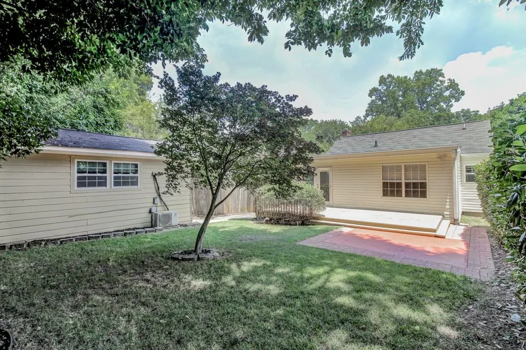 1232 Holly Street Nw, Atlanta, Georgia 30318, 3 Bedrooms Bedrooms, ,2 BathroomsBathrooms,Residential,Sold,1232 Holly Street Nw,5704130
