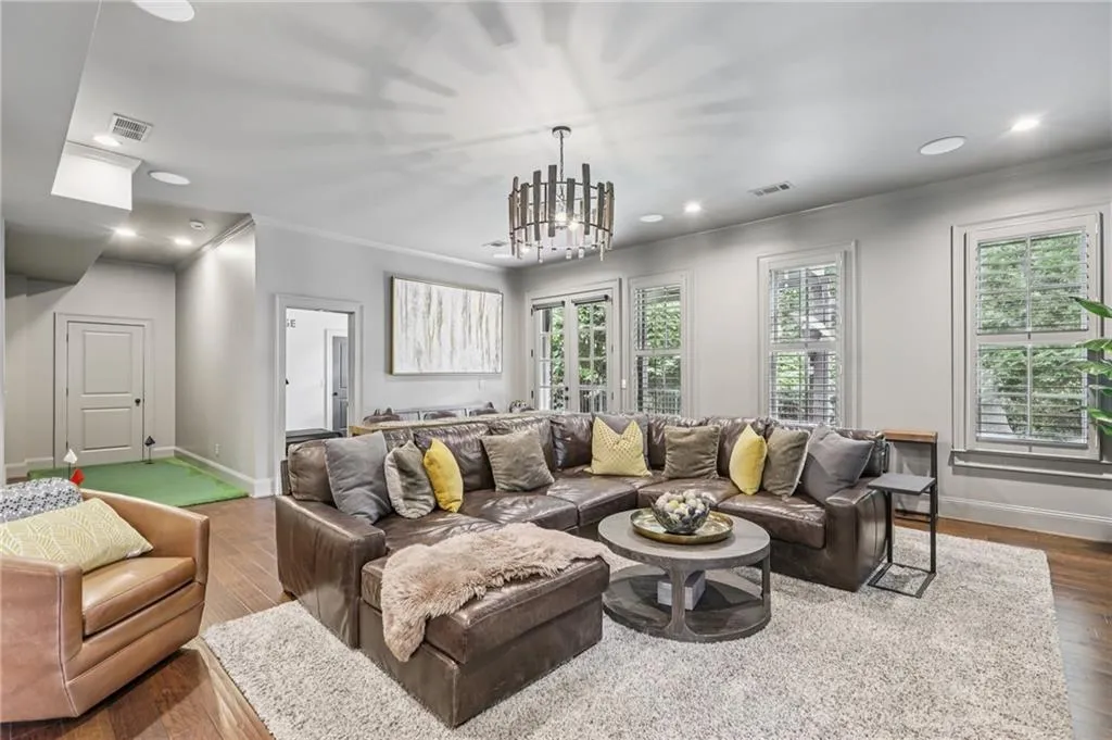 1835 Rock Springs Lane Ne, Atlanta, Georgia 30324, 5 Bedrooms Bedrooms, ,4 BathroomsBathrooms,Residential,For Sale,1835 Rock Springs Lane Ne,7662722