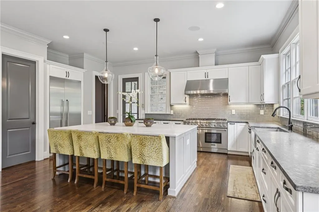 1835 Rock Springs Lane Ne, Atlanta, Georgia 30324, 5 Bedrooms Bedrooms, ,4 BathroomsBathrooms,Residential,For Sale,1835 Rock Springs Lane Ne,7662722