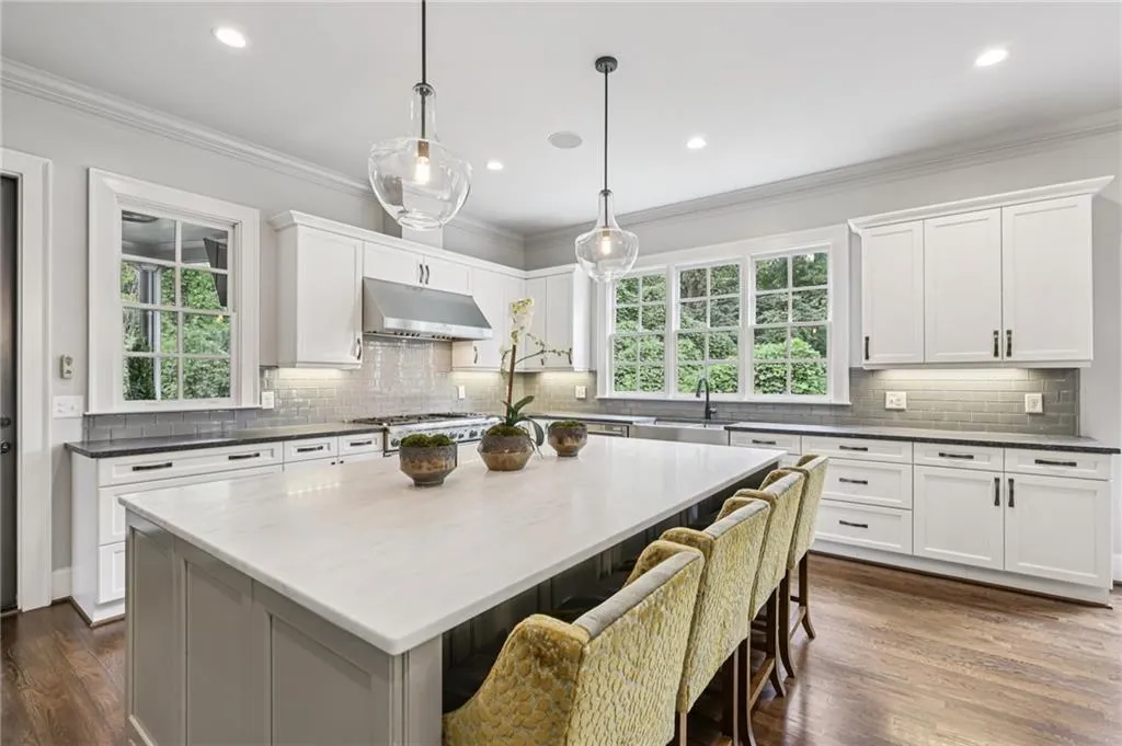 1835 Rock Springs Lane Ne, Atlanta, Georgia 30324, 5 Bedrooms Bedrooms, ,4 BathroomsBathrooms,Residential,For Sale,1835 Rock Springs Lane Ne,7662722