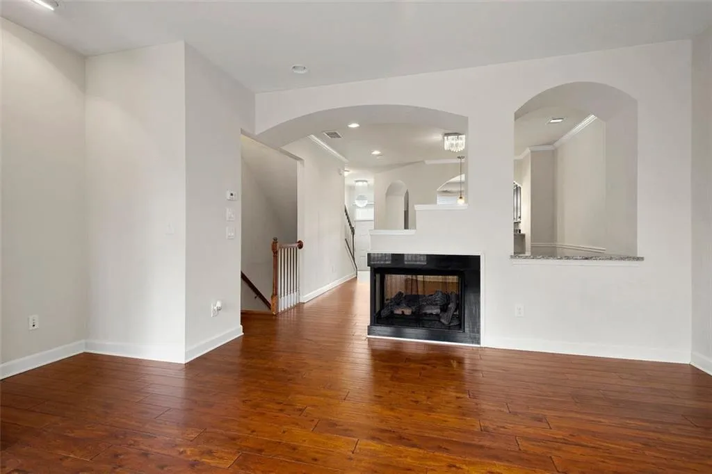 7350 Glisten Avenue Unit 88, Sandy Springs, Georgia 30328, 3 Bedrooms Bedrooms, ,3 BathroomsBathrooms,Residential,Sold,7350 Glisten Avenue Unit 88,6760538