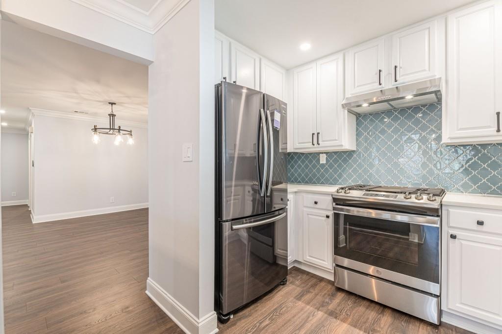 6810 Glenridge Drive Unit C, Sandy Springs, Georgia 30328, 2 Bedrooms Bedrooms, ,2 BathroomsBathrooms,Residential,Sold,6810 Glenridge Drive Unit C,7316959