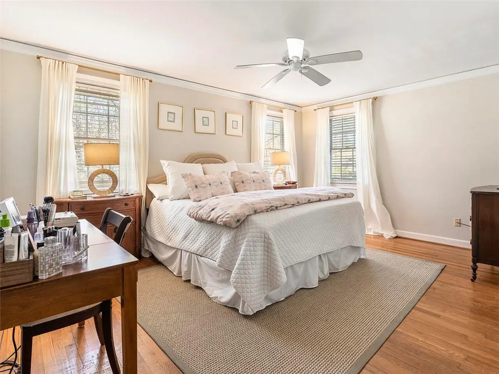 381 Pine Forest Road, Atlanta, Georgia 30342, 3 Bedrooms Bedrooms, ,2 BathroomsBathrooms,Residential,Sold,381 Pine Forest Road,7015668