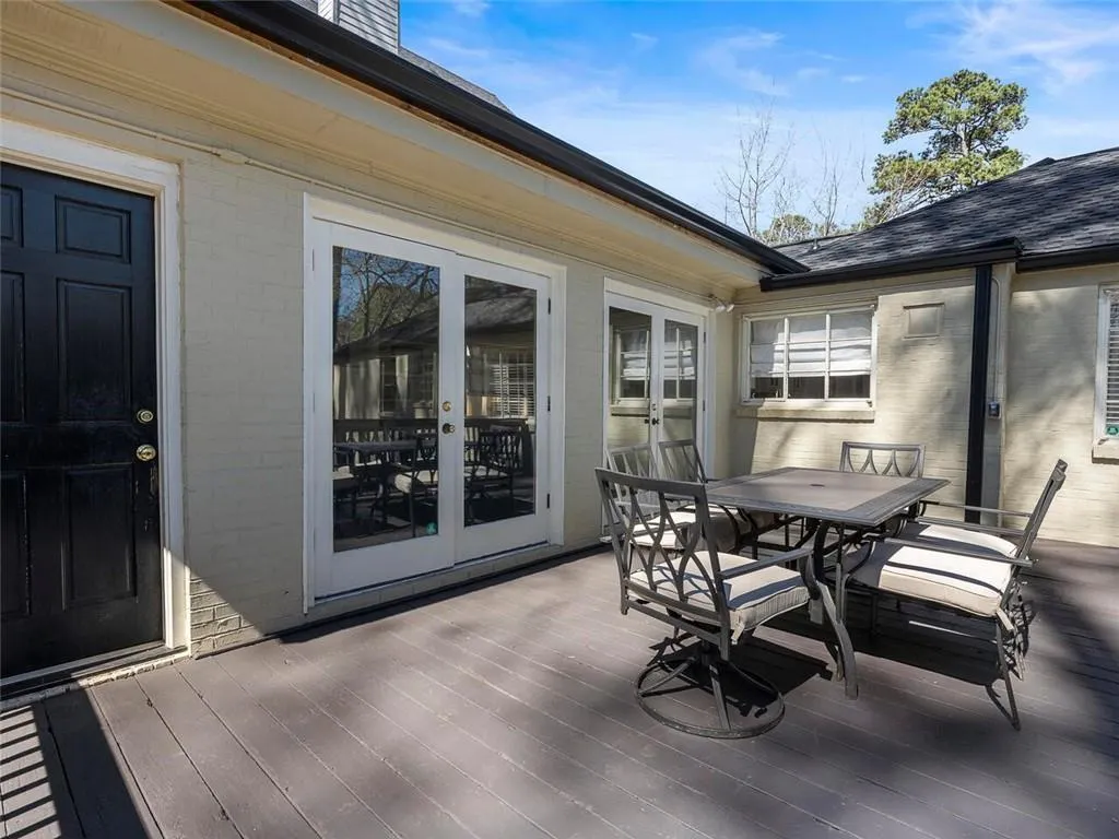 381 Pine Forest Road, Atlanta, Georgia 30342, 3 Bedrooms Bedrooms, ,2 BathroomsBathrooms,Residential,Sold,381 Pine Forest Road,7015668