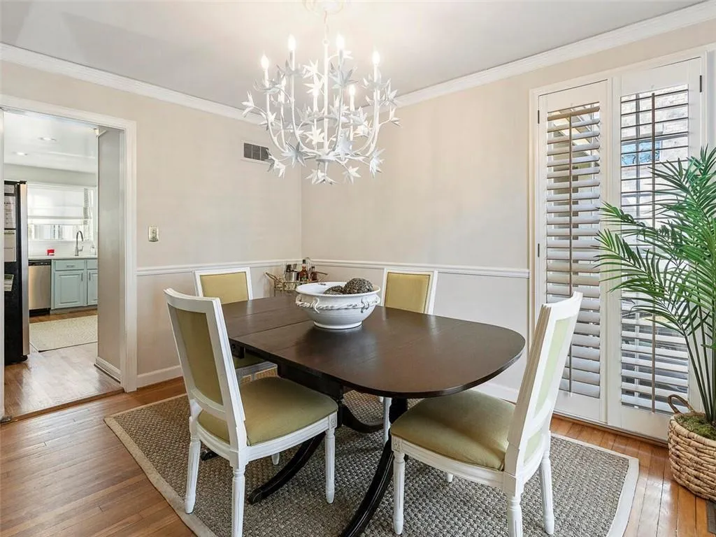 381 Pine Forest Road, Atlanta, Georgia 30342, 3 Bedrooms Bedrooms, ,2 BathroomsBathrooms,Residential,Sold,381 Pine Forest Road,7015668