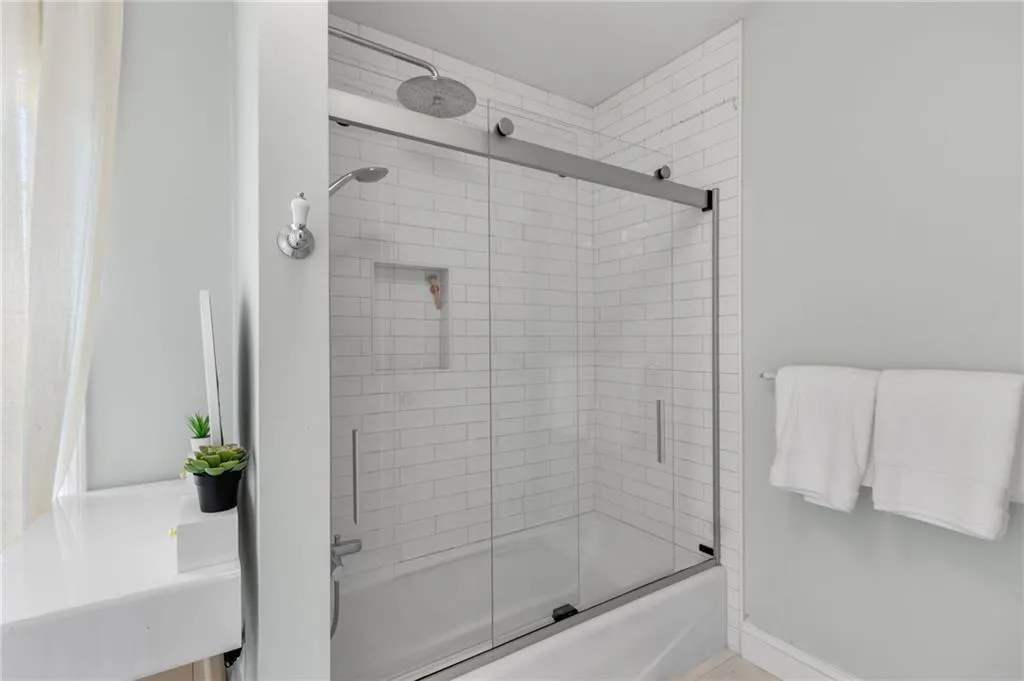 6225 River Chase Circle, Sandy Springs, Georgia 30328, 5 Bedrooms Bedrooms, ,3 BathroomsBathrooms,Residential,Sold,6225 River Chase Circle,7164515