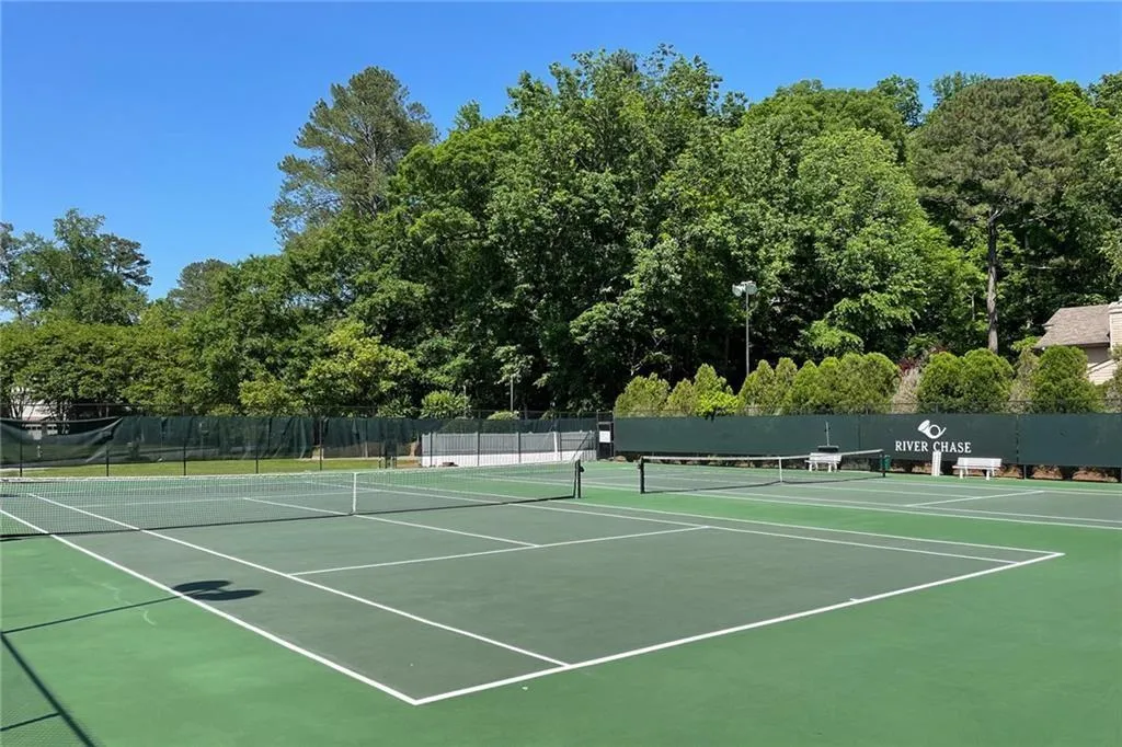 6225 River Chase Circle, Sandy Springs, Georgia 30328, 5 Bedrooms Bedrooms, ,3 BathroomsBathrooms,Residential,Sold,6225 River Chase Circle,7164515