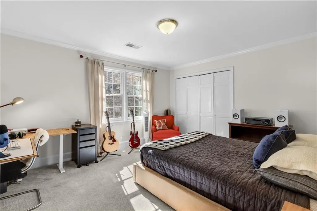 6225 River Chase Circle, Sandy Springs, Georgia 30328, 5 Bedrooms Bedrooms, ,3 BathroomsBathrooms,Residential,Sold,6225 River Chase Circle,7164515